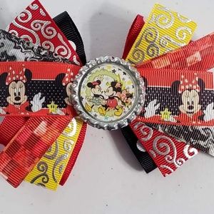 Mini themed bottlecap hairbow